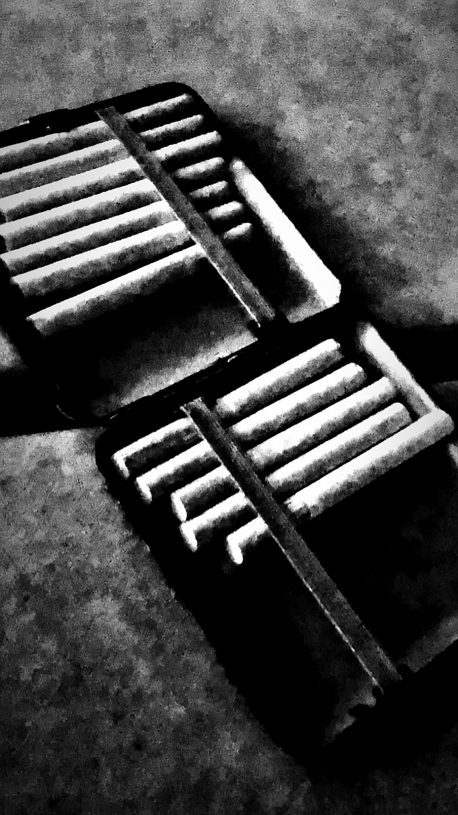 Stavros Papagiannis, <i>Silent things 05</i>, 2022, 37x73 cm