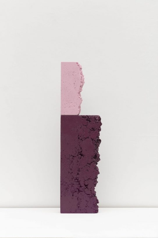 David Batchelor, <i>Concreto-Concreto 21</i>, 2025, Concrete, spray paint, 68.5x19x62 cm