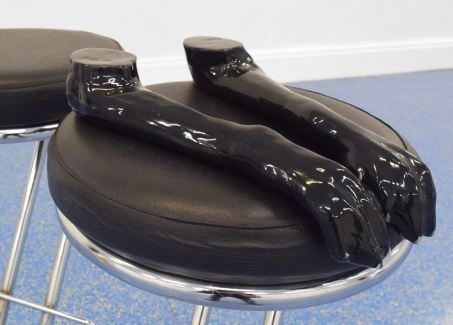 Pieter van der Schaaf, <i>Untitled (dog paws)</i>, 2020, ceramic, 37x22x6 cm