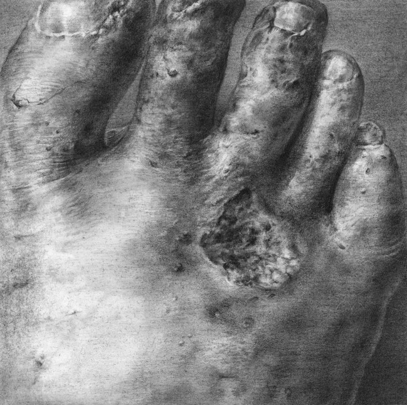 Fotini Poulia, <i>It Hurts</i>, 2018, pencil on paper, 13x13 cm