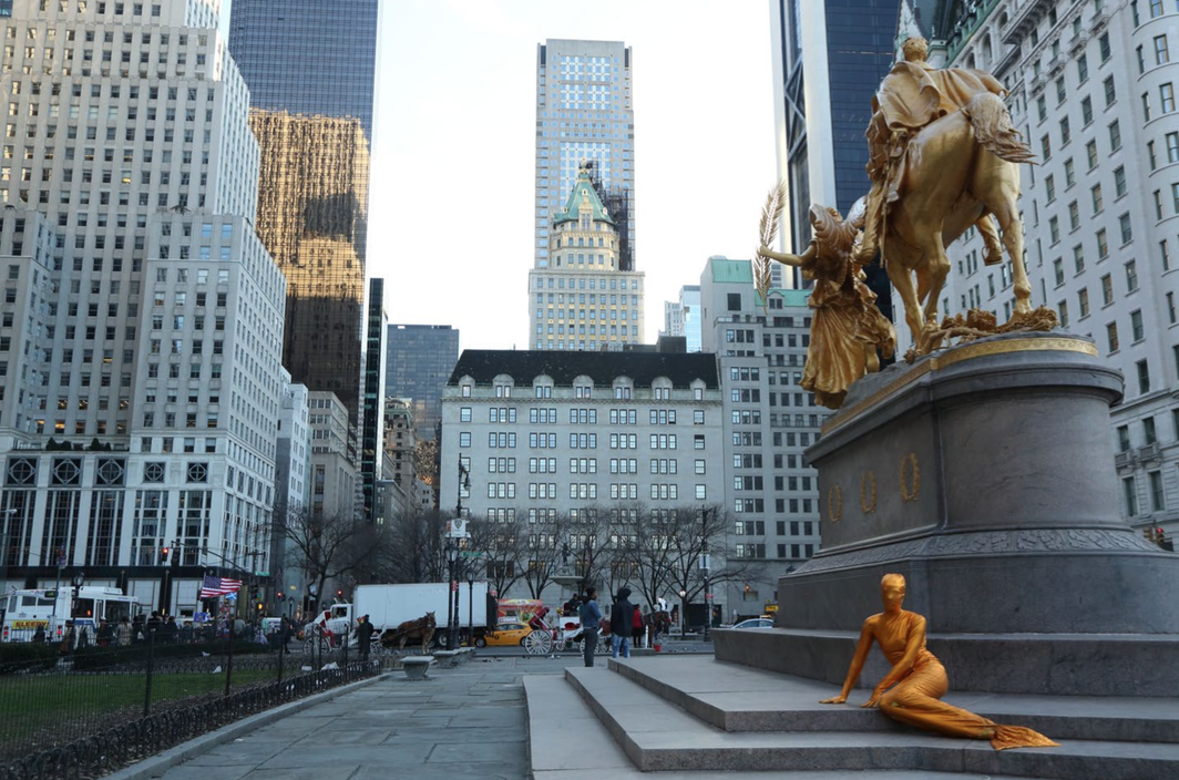 Alice Rosati, <i>Grand Army Plaza, New York, USA, April 2014</i>, Hahnemühle Photo Rag® Bright White, 10x15 cm