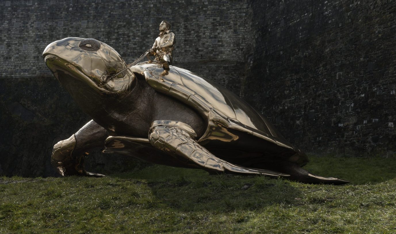 Jan Fabre, <i>Searching for Utopia</i>, 2003, bronze, 500x700x300 cm. Permanent collection of the City Namur. Photographer: Attilio Maranzano